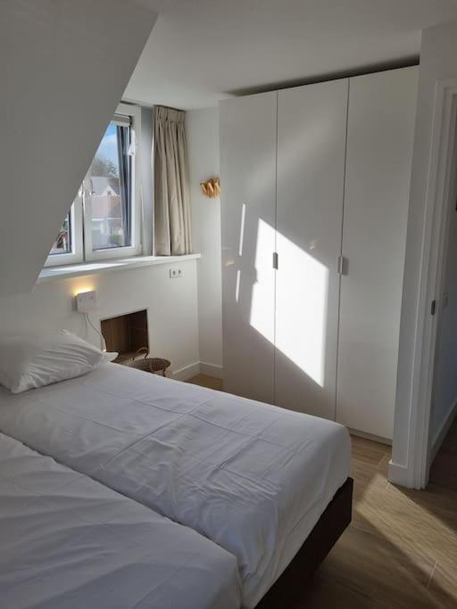 Vakantiewoning 1 Aan Zee, 400 Meter Van Het Strand Zoutelande Exteriör bild